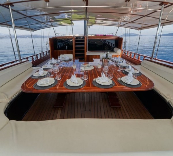 Exterior Relaxation Area With Dining