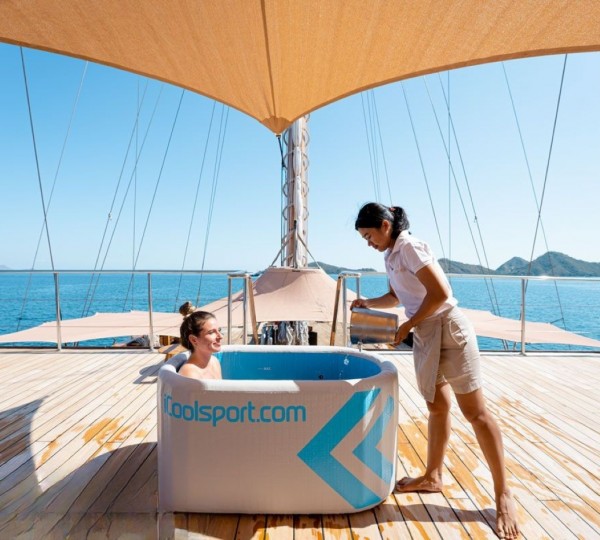 Exterior Sunbathing Area