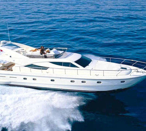 Ferretti 62