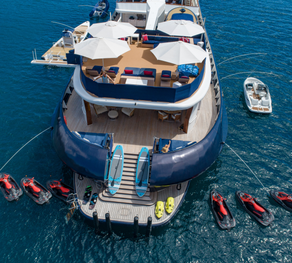 Foredeck Fishing Area