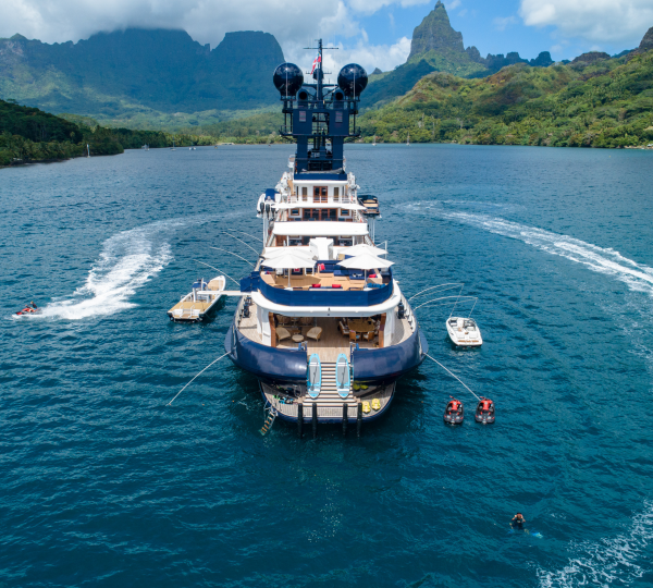 Foredeck Yacht Preview