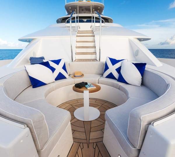 Foredeck Seating