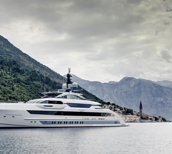 Galactica Super Nova Heesen Yachts