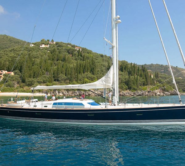 Grand Bleu Vintage By CNB - France