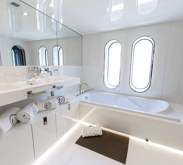 Guest Cabin - Ensuite