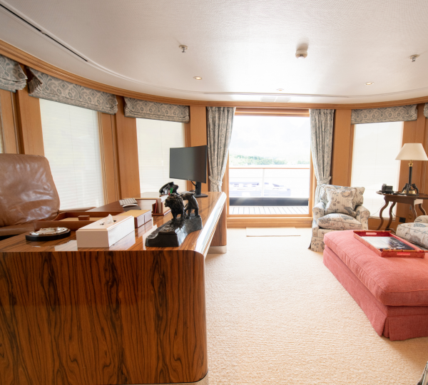 Interior Executive Office