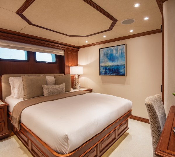 Lower Deck Beige Queen Guest Stateroom