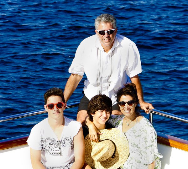 Luxury Cruising Experince Aboard Carobelle 