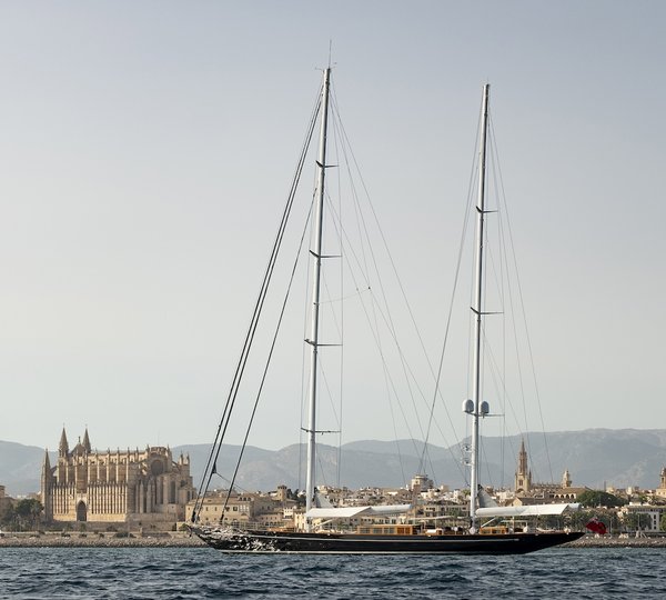 Luxury Sailing Yacht AQUARIUS By Royal Huisman