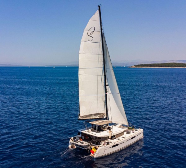 Luxury Superycht SERENITY