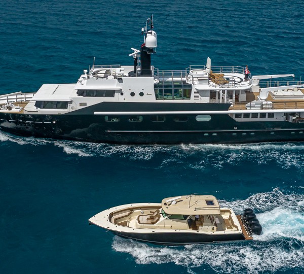 Luxury Yacht HIGHLANDER