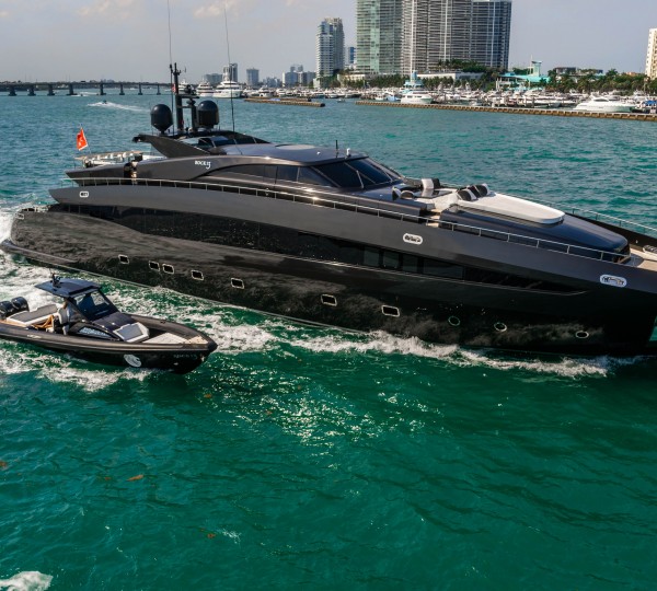 fastest yachts Luxury Yacht ROCK 13