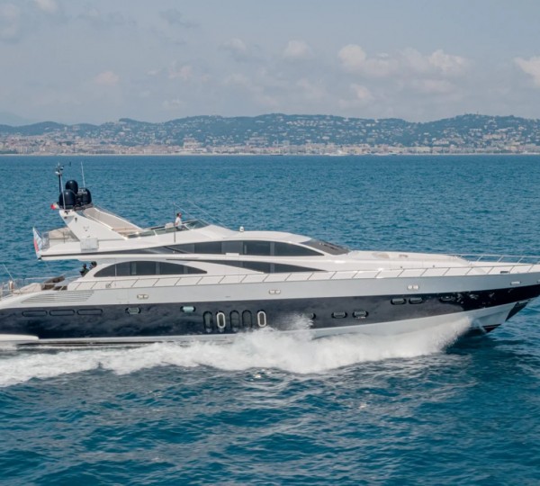 Motor Yacht LOVE BOAT