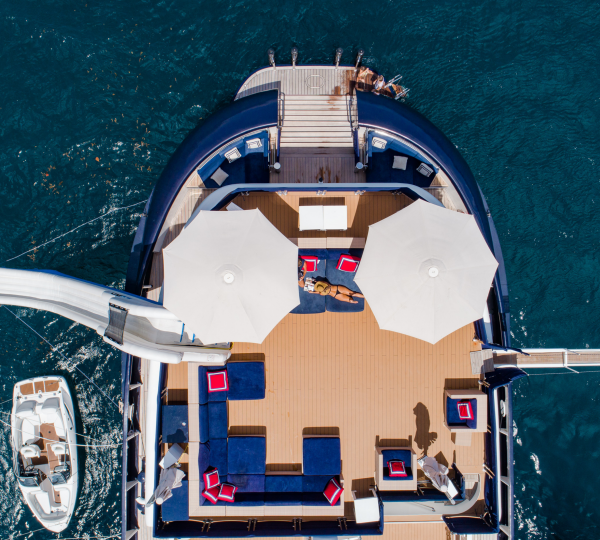 Opendeck Flybridge With Play Zone