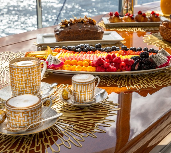 Rock It - Breakfast - Credit Yachting Image