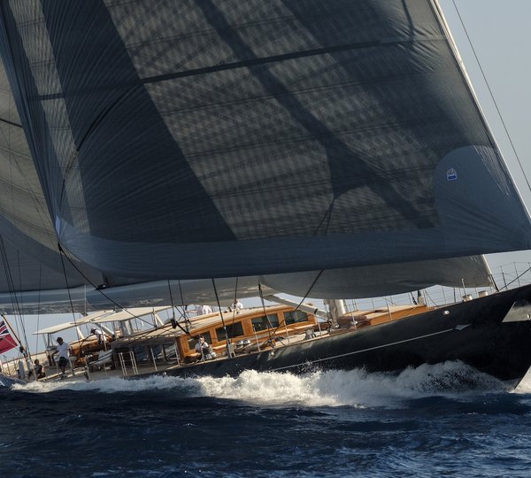 Sailing Yacht AQUARIUS