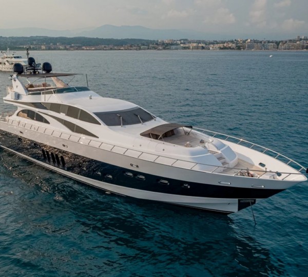 Superyacht LOVE BOAT