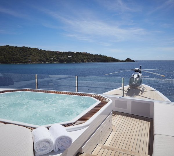 Yacht AQUARIUS By Feadship - Helicopter On Bow