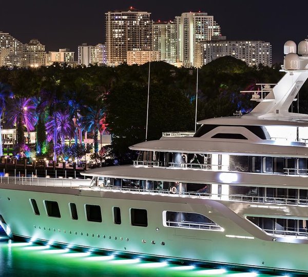 Yacht AQUARIUS By Feadship - In Ft Lauredale, USA 