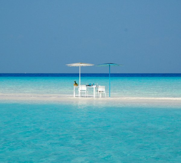 Yacht Charter Vacation