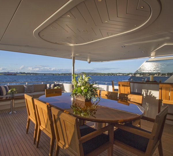 Adt Deck - Dining Table