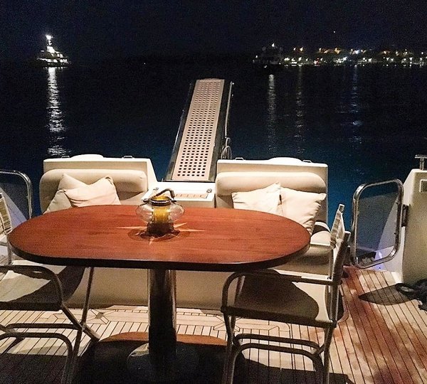 Aft Alfresco Seating