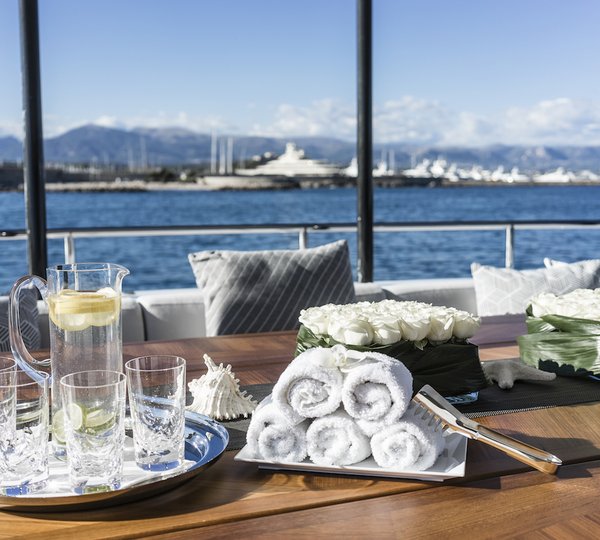 Aft Deck Refreshments