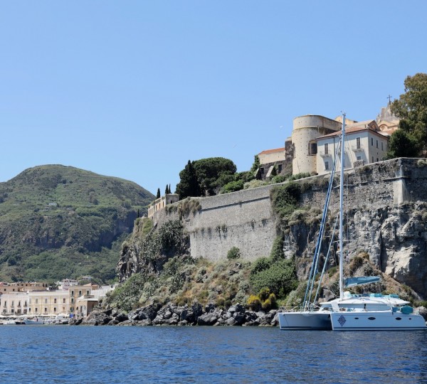 Charter Vacation In The Med With LIR Yacht
