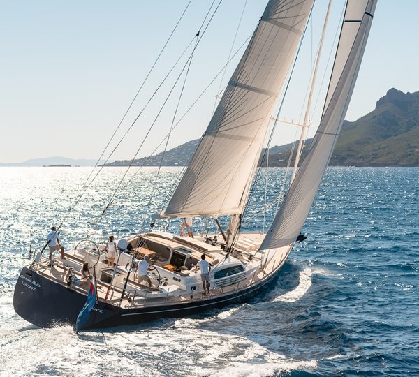 Charter Yacht Grand Bleu Vintage Sailing