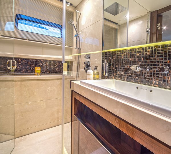 Guest Bathroom Detail