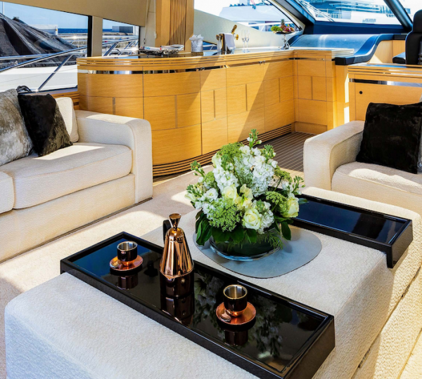 Saloon With Coffee Table And Sofas