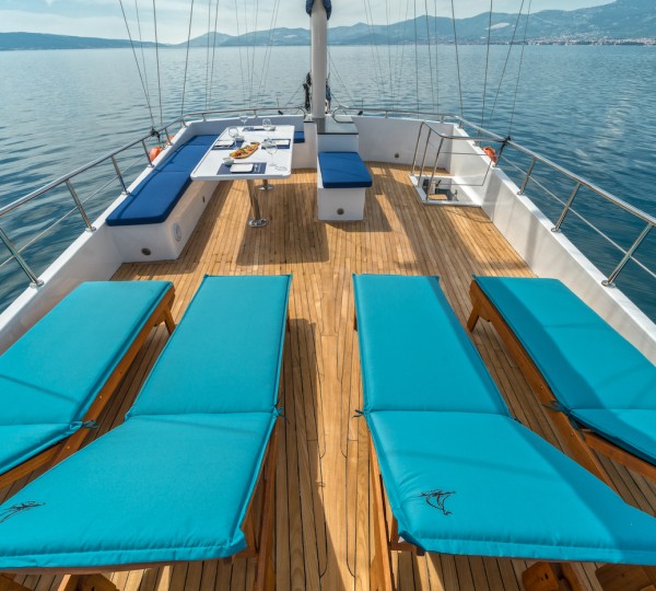 Sunbathing And Al Fresco Dining