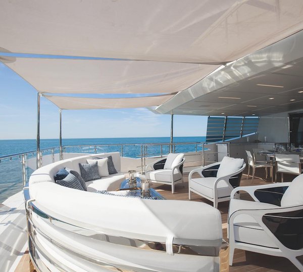 Upper Deck Aft With Alfresco Dining And Louning Area