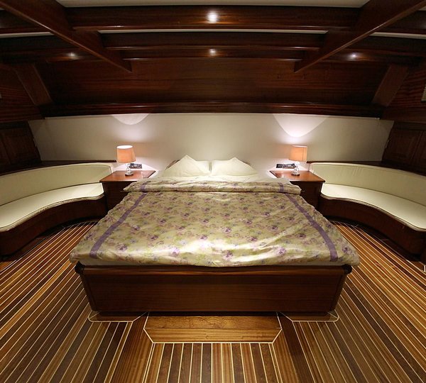 Yacht LA FINALE Master