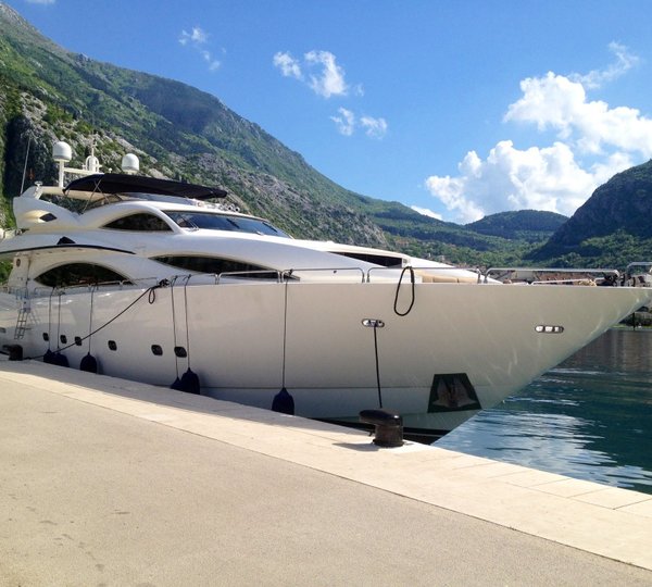 BEACHSEEKER - In Port