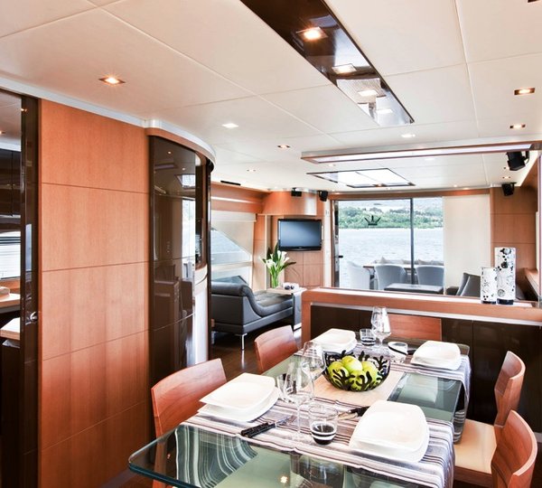 KAIJOU -  Dining area