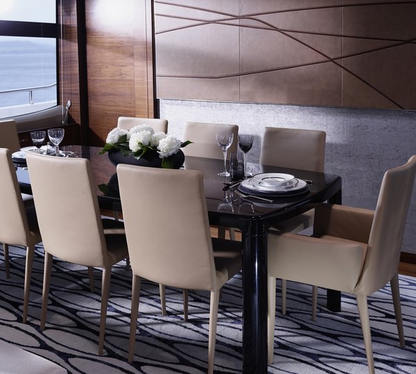 1-Princess 88 Yacht - Dining