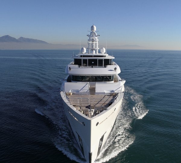1-Superyacht Grace E - front view