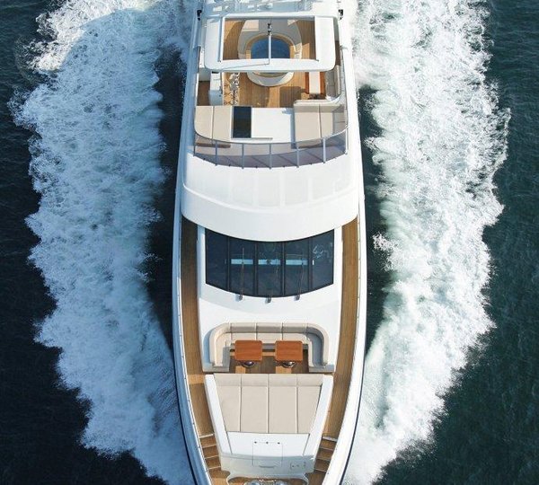 45m yacht Tatiana helicopter view