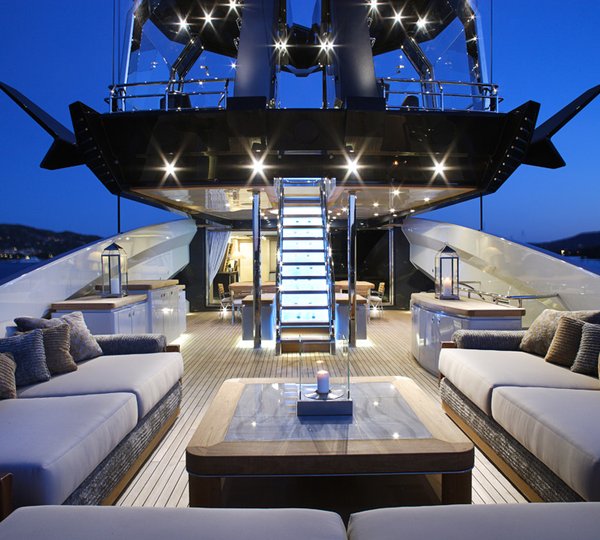 5 Palmer Johnson-built Lady M superyacht  - Bridge Deck