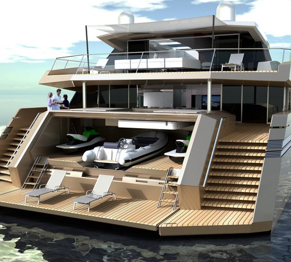 90 Sunreef Power superyacht - rear view