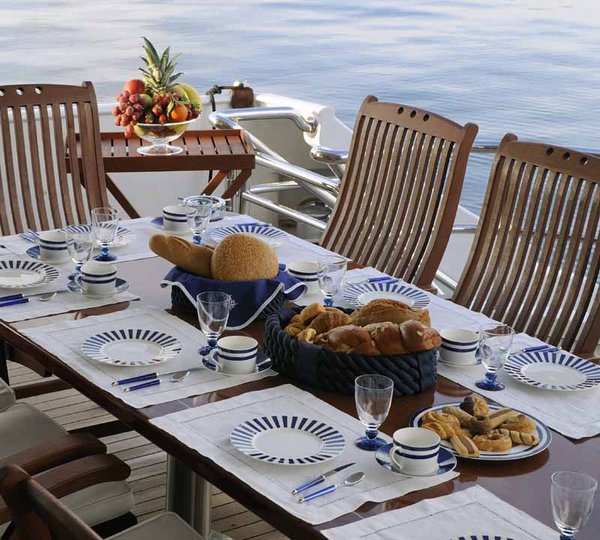 AI - Upper Deck Breakfast Table 2