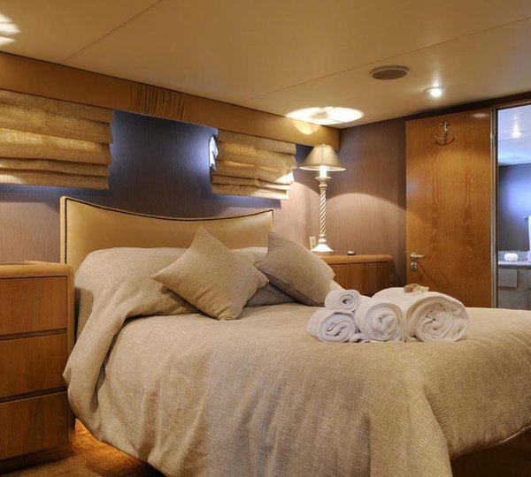 AI - VIP Double Cabin