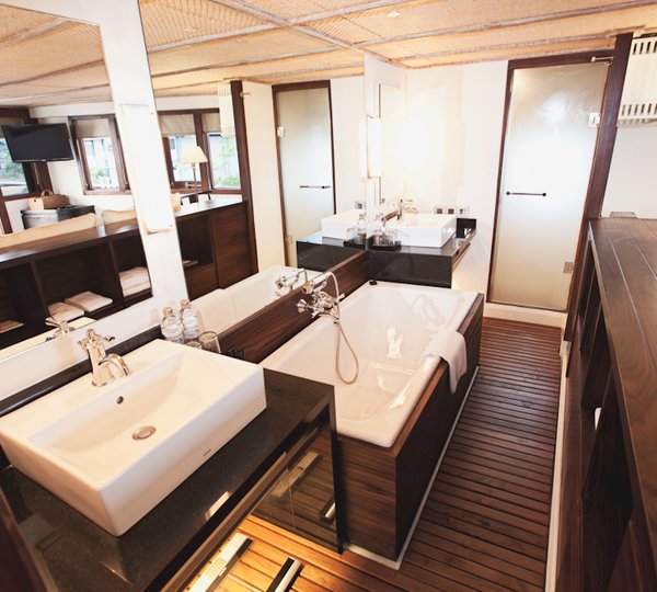 ALILA PURNAMA - Master Cabin 3