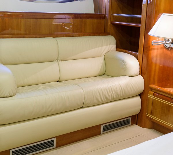 ARMONIA- Master cabin seating