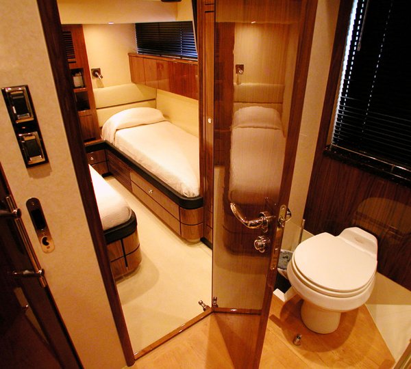 ASKIM3 - Twin cabin ensuite