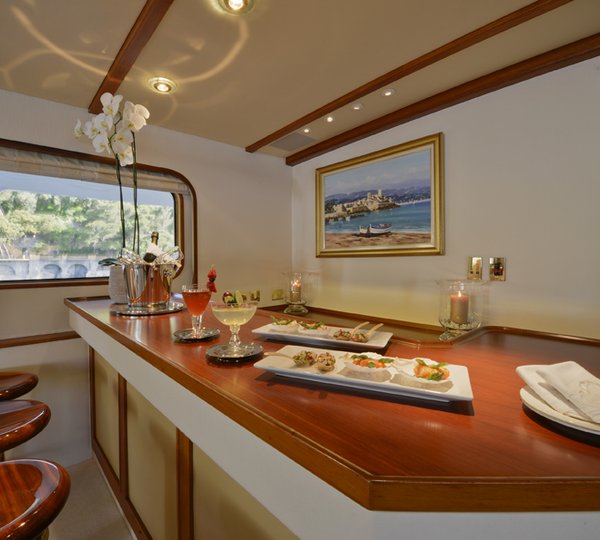 ATLANTIC GOOSE -  Bar