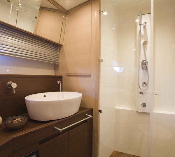 Aicon 82 Open - Head