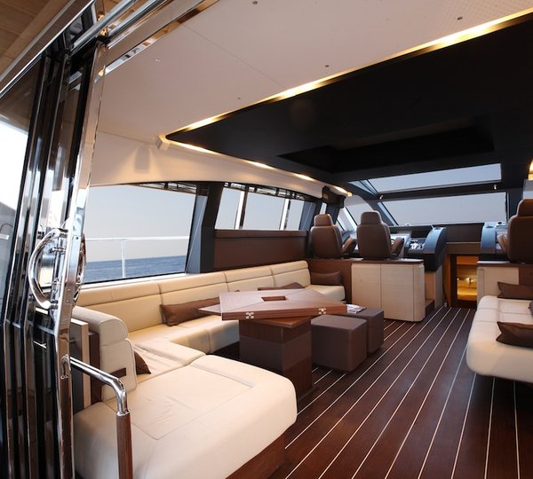 Aicon 82 Open - Salon