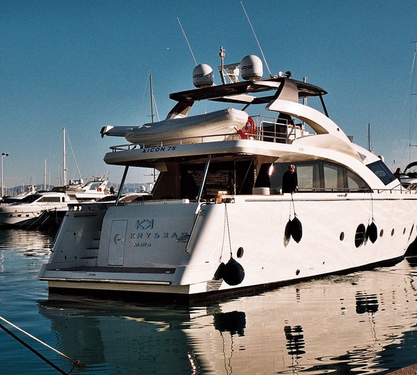 Aicon Yacht KRYS KAR - Aft View